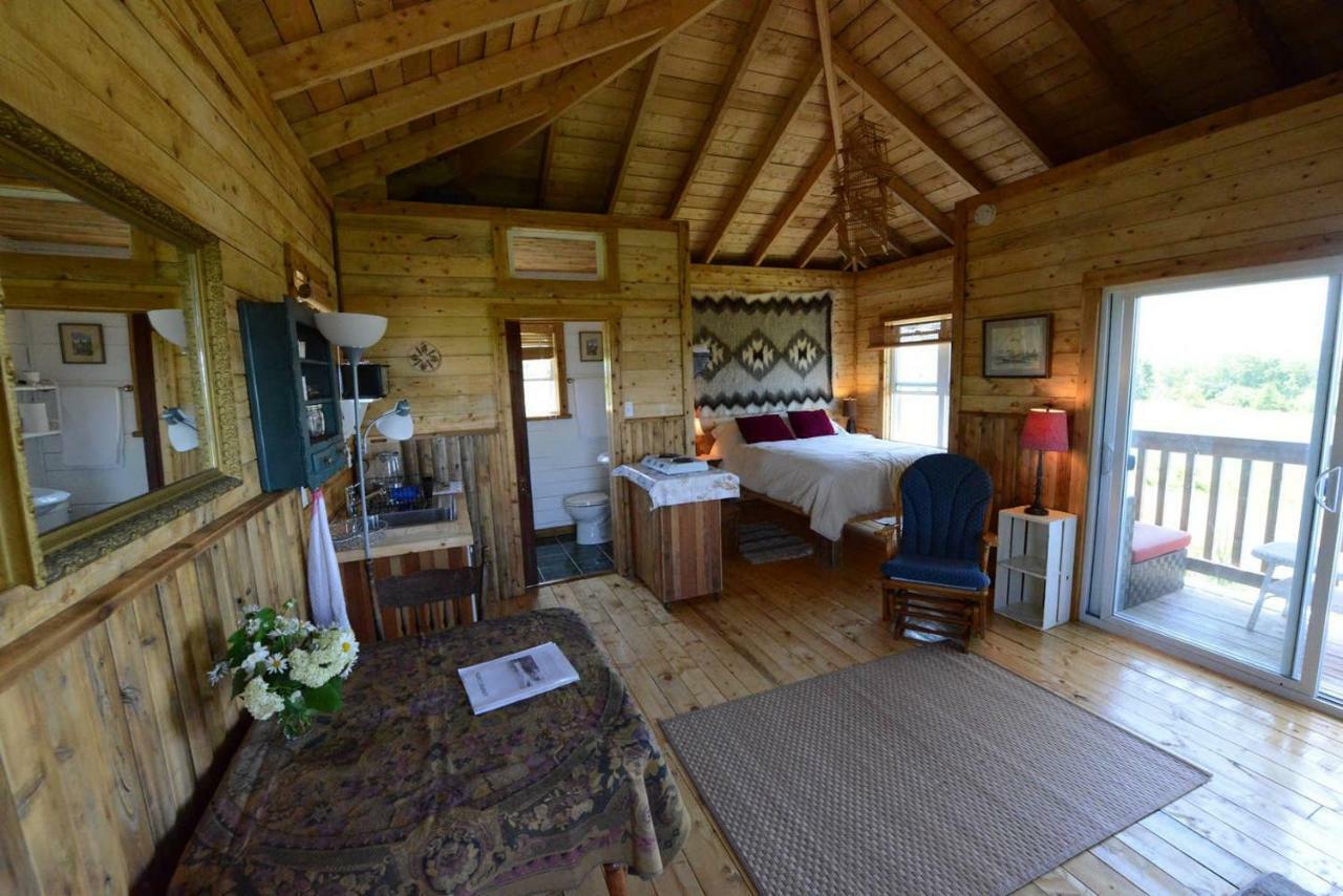 Maregold Centre - Juniper Cabin And Rose Cabin Victoria Beach Dış mekan fotoğraf